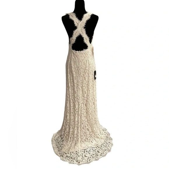 Anthropologie BHLDN Tadashi Shoji Lace Wedding Gown Cream White size 8 - Picture 9 of 13